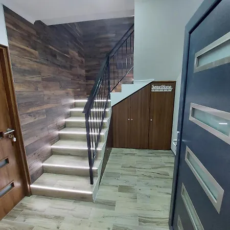 Sweet Apartment *
