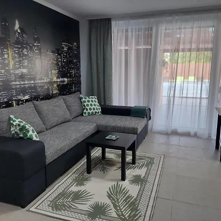 Apartment Sweet Balatonszarszo