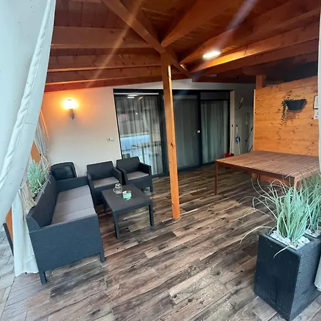 Apartment Sweet Balatonszarszo