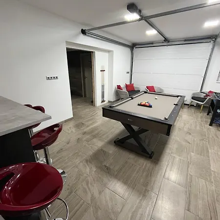 Sweet Apartment Balatonszarszo