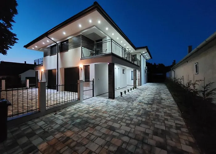 דירה Sweet באלאטונסארסו