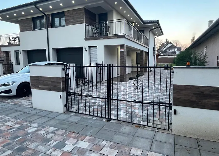 Sweet באלאטונסארסו